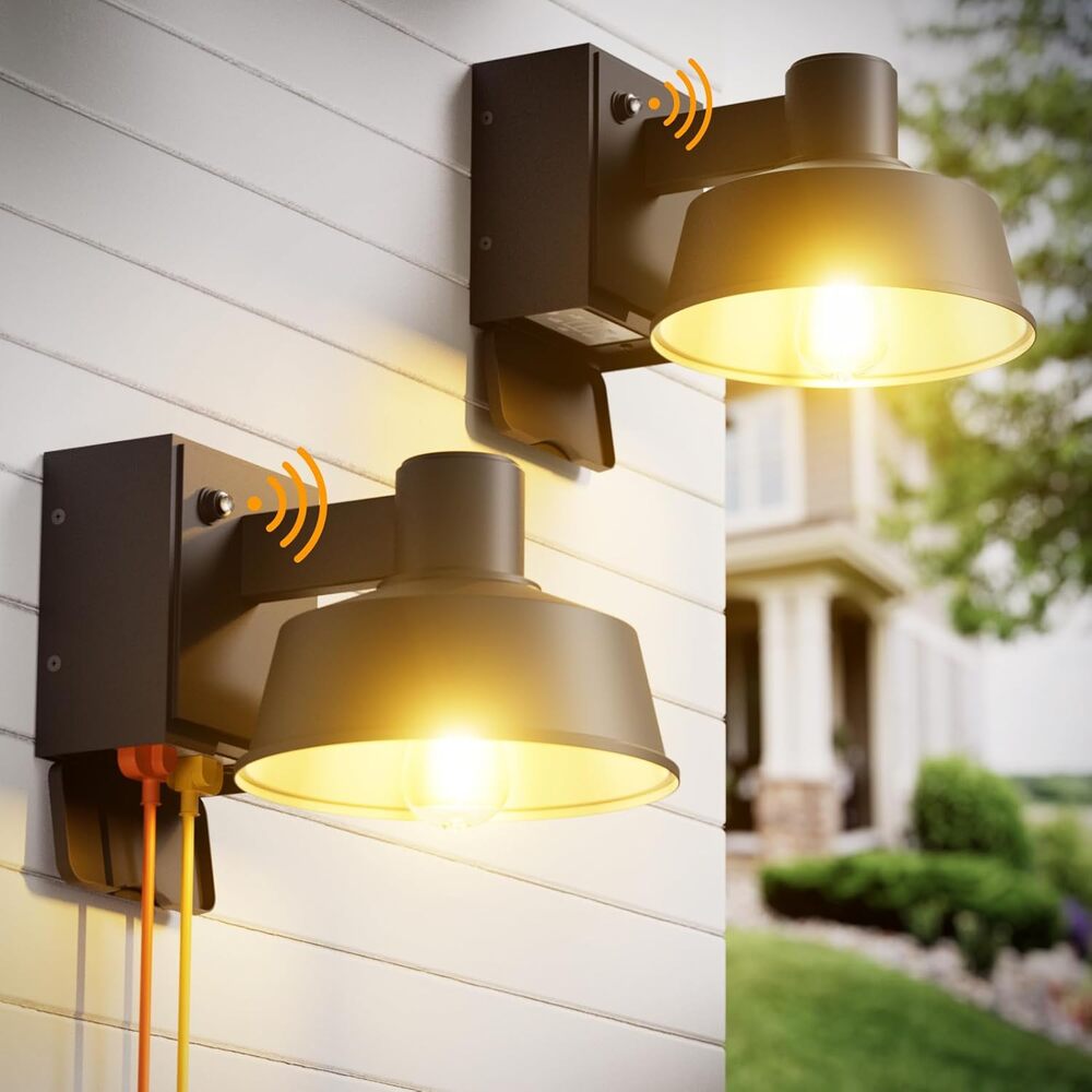 Porch Lights with Outlet, Dusk to Dawn Outdoor Light with Outlet Built-in